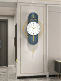 ساعت دیواری مدرن چوب و فلز نگاه